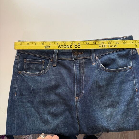 Chico's High Rise, Wide Leg, Raw Edge Hem, Size 8 - Picture 4 of 12